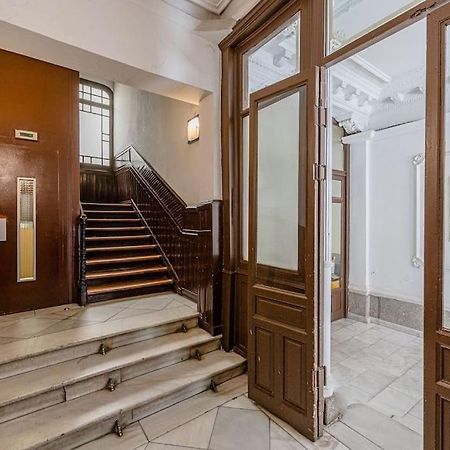 Tranquilo Apartamento En Chueca In2Iz5 Мадрид Экстерьер фото