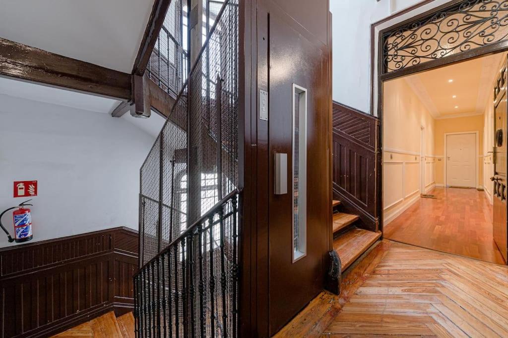 Tranquilo Apartamento En Chueca In2Iz5 Мадрид Экстерьер фото